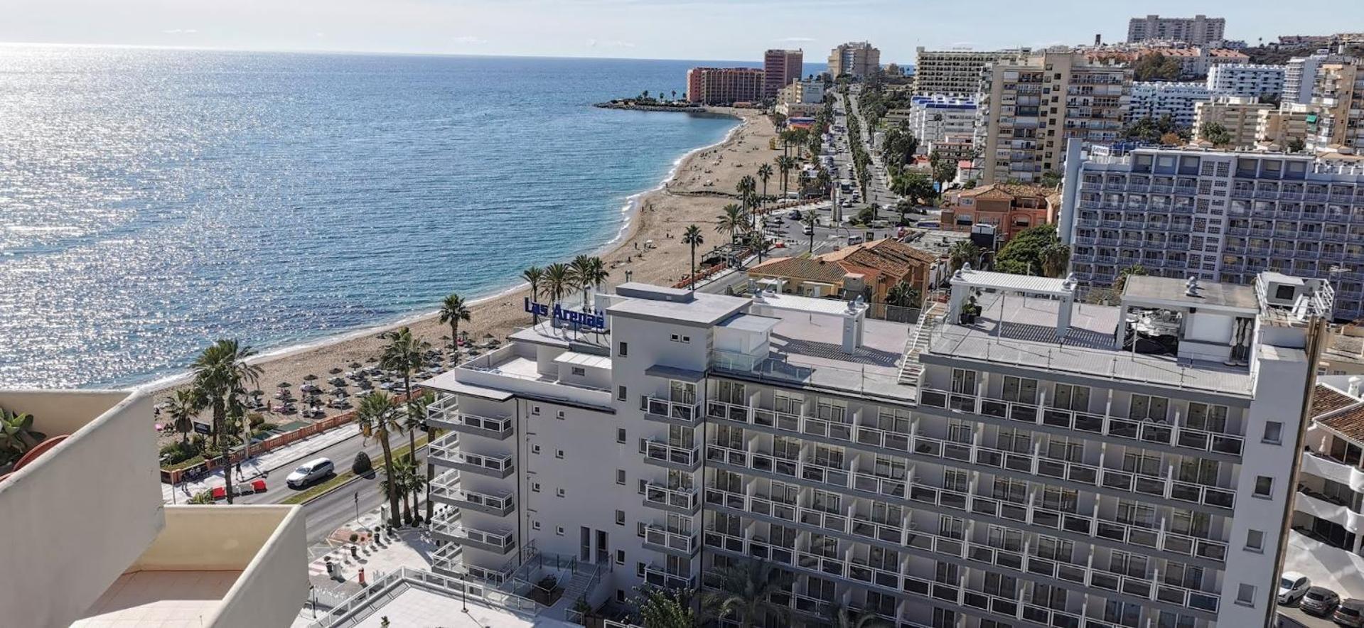 Front Line Sea View 1 Bedroom Large Appartement