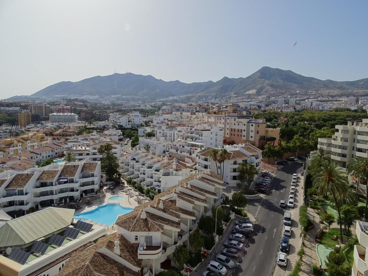 Front Line Sea View 1 Bedroom Large Benalmádena
